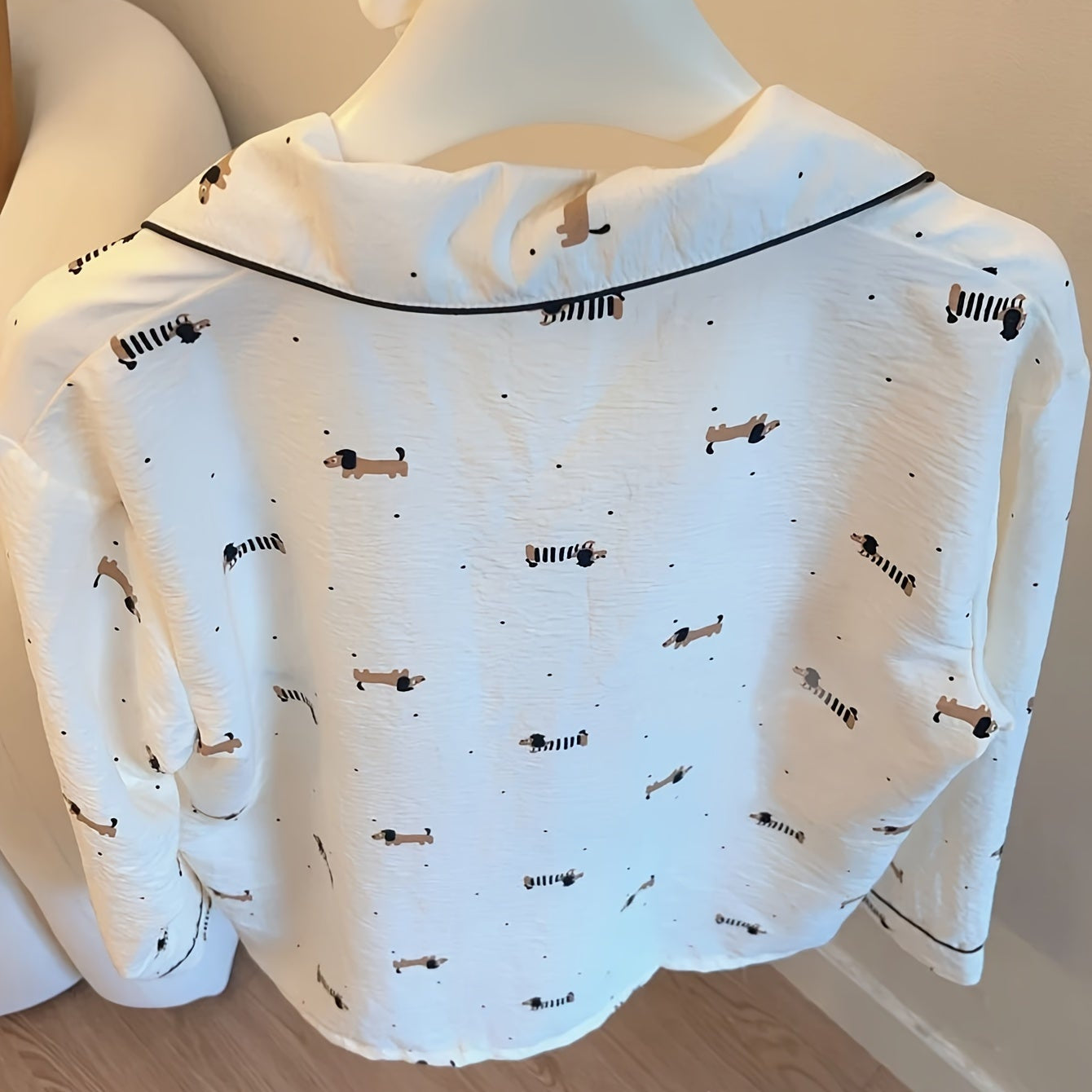 Cozy Teckel Pajama Set – Canine Crafts Edition